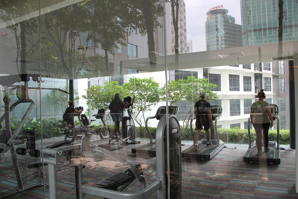萨布夏季套房公寓 吉隆坡 外观 照片